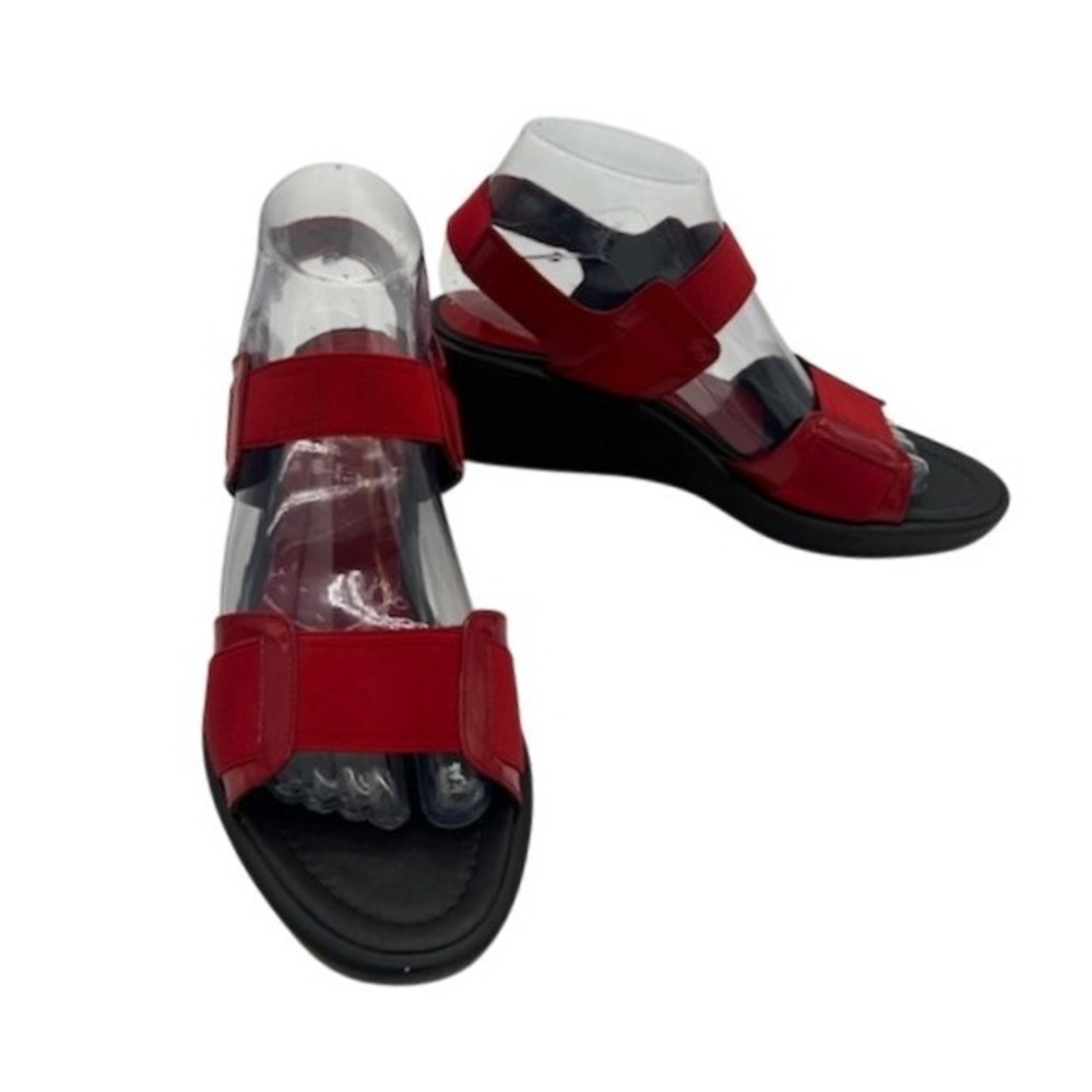 Donald Pliner Red Wedge Sandals Comfort Straps Casual Shoes Size 8M‎